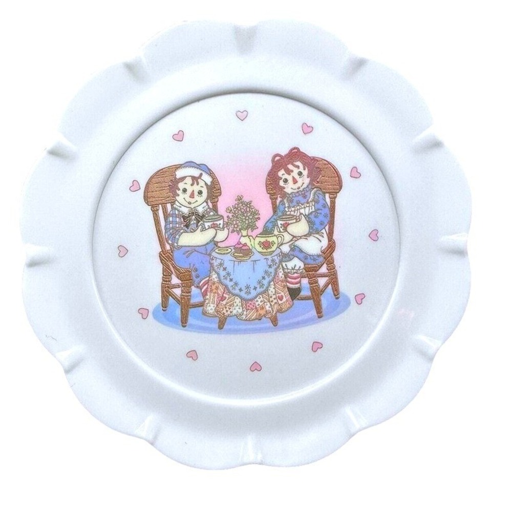 Tootsie Toy Raggedy Ann and Andy Tea Party Plate Scalloped Edge